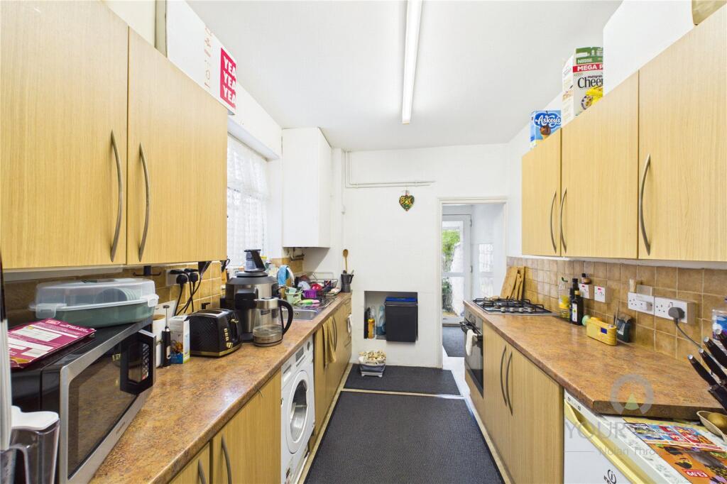 House in Northampton - View 4