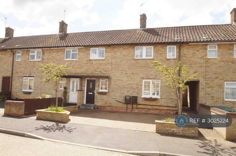 Main image of property: Sheering Walk, Colchester, CO2