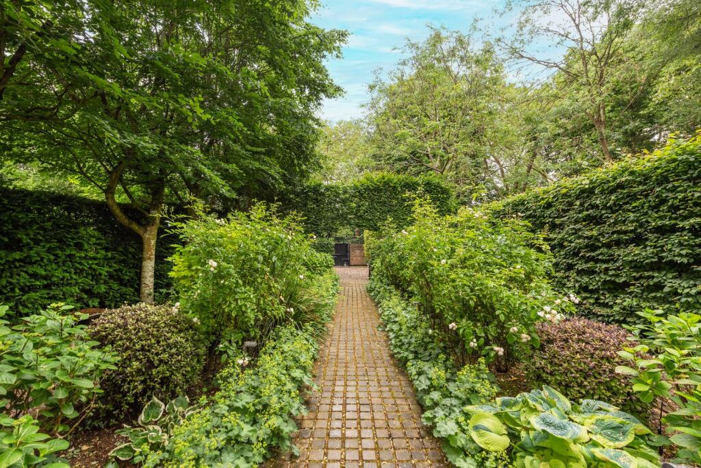 Main image of property: South End Road, Hampstead, London