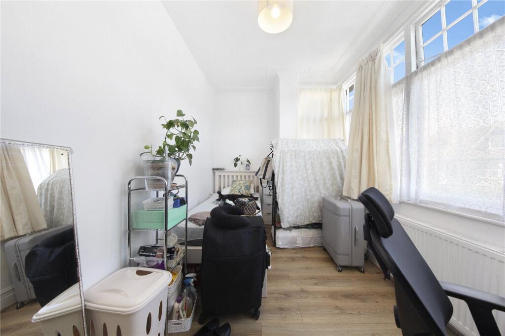 House in London - View 4