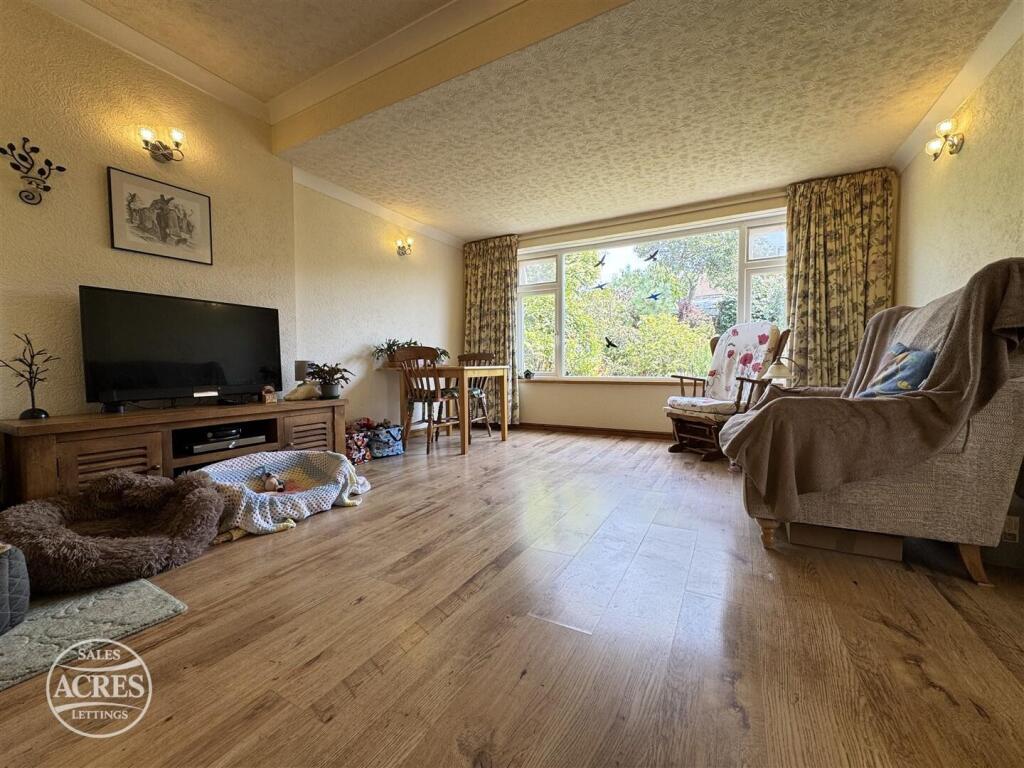 Broomhill Close, Great Barr, Birmingham photo 5
