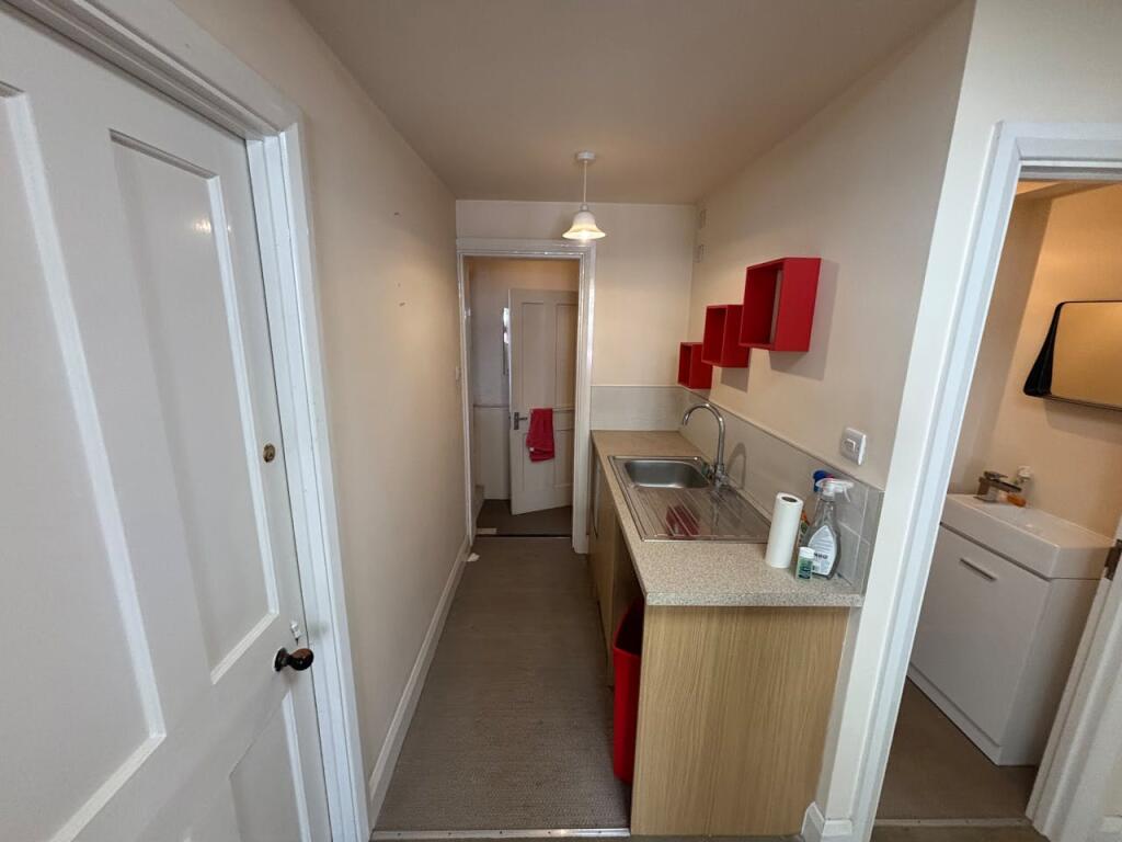 Additional image 8 of First Floor, 15 Station Road, Harpenden, AL5 4SQ