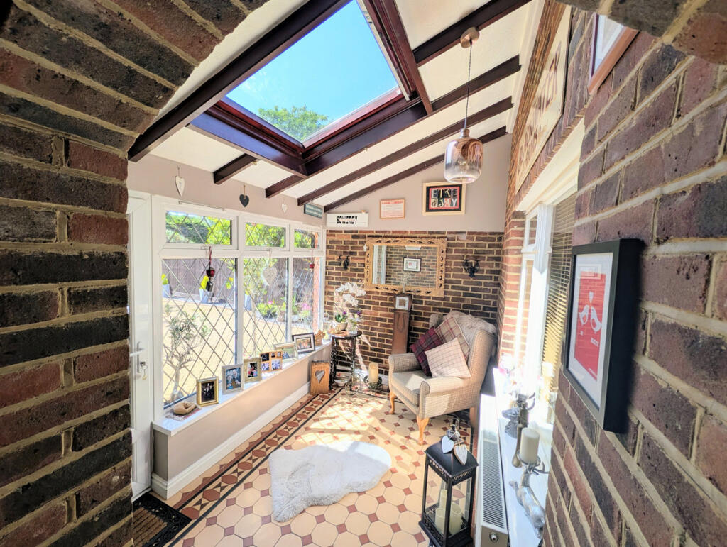 Blackwater, Isle of Wight, PO30 - View 5
