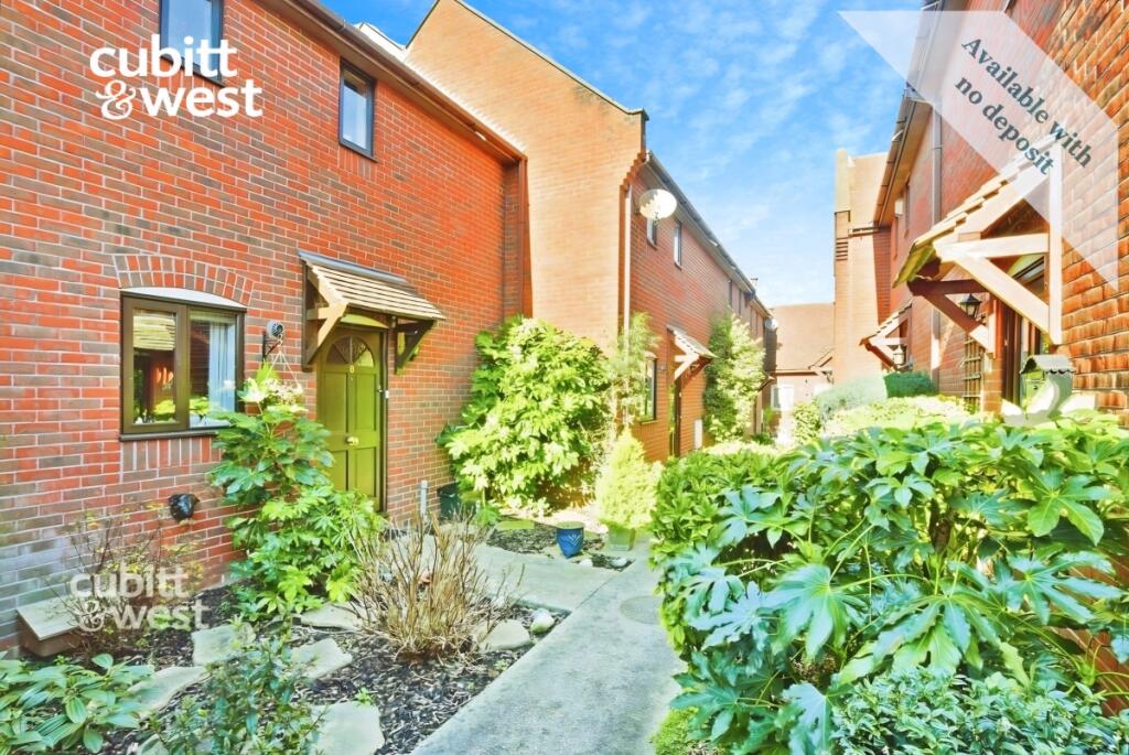 Main image of property: Riverside Mews Bridle Path CR0