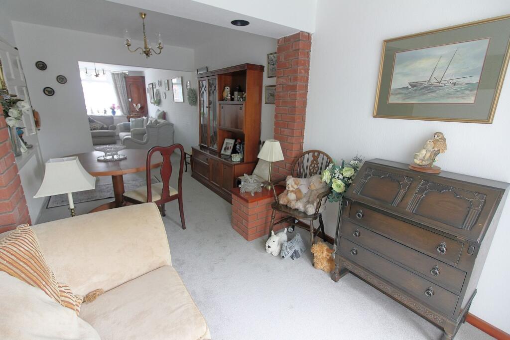 House in Oadby and Wigston, Leicestershire - View 4