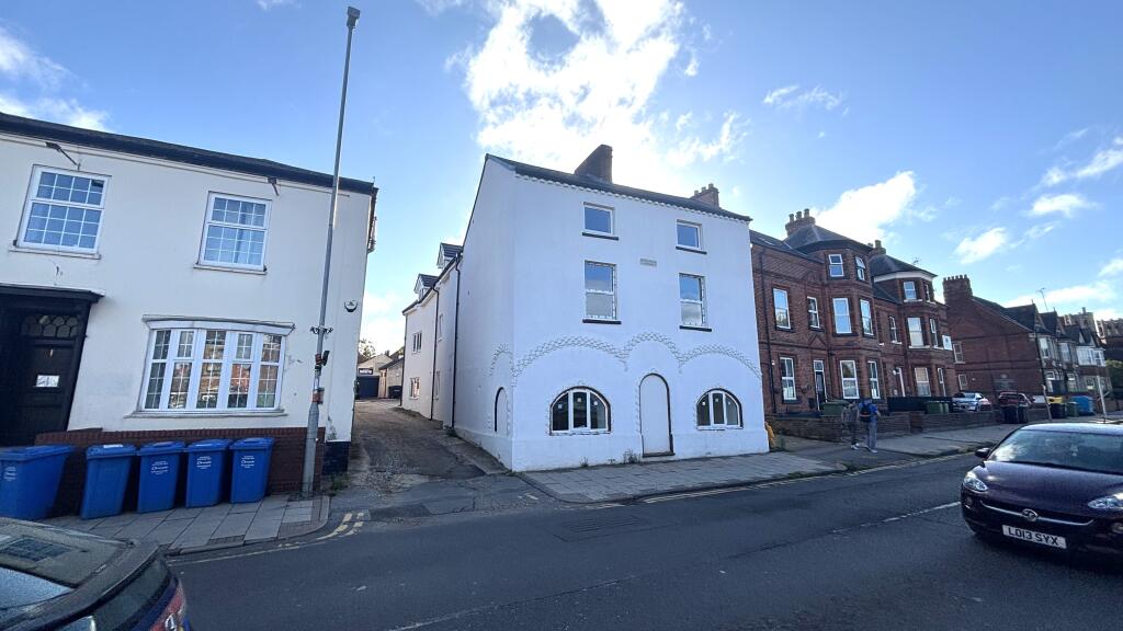Apartment in Kettering, Avondale - View 2