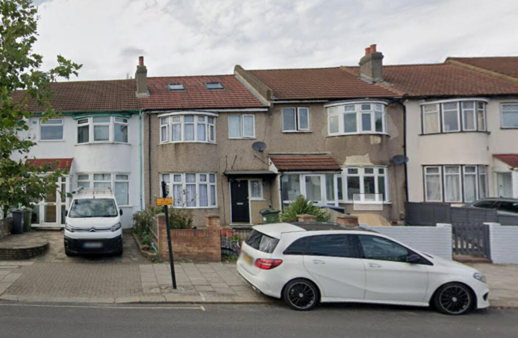 Main image of property: Streatham Vale, Croydon, SW16 5