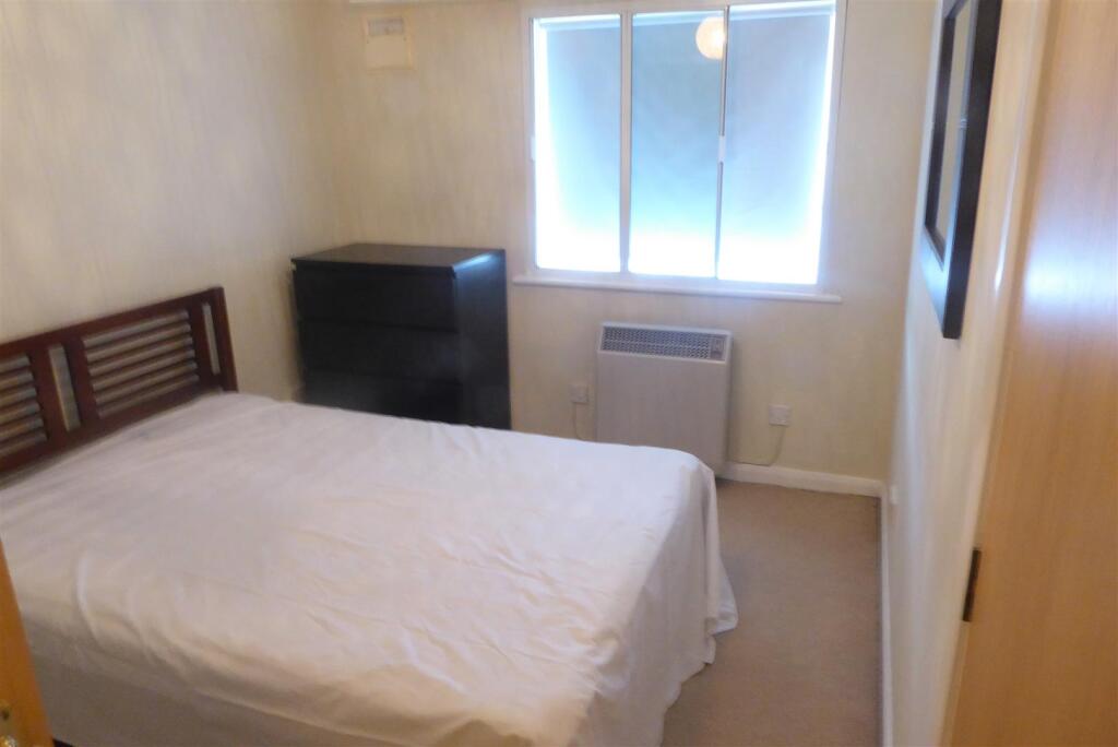 The Beeches, 200 Lampton Road, Hounslow photo 4