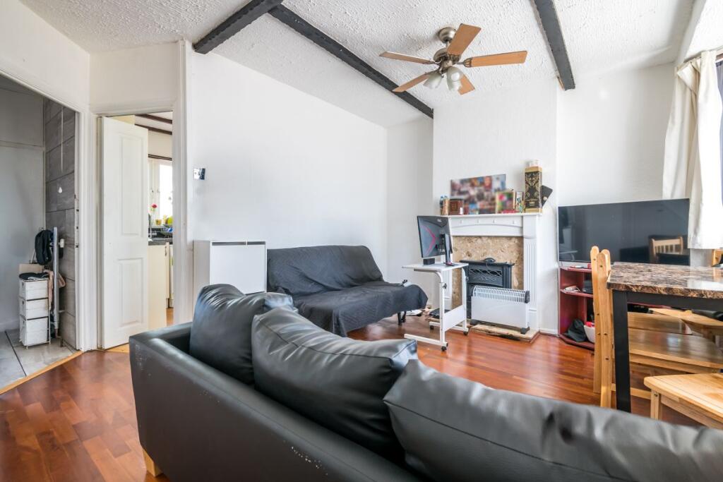 Main image of property: Therapia Lane, Croydon