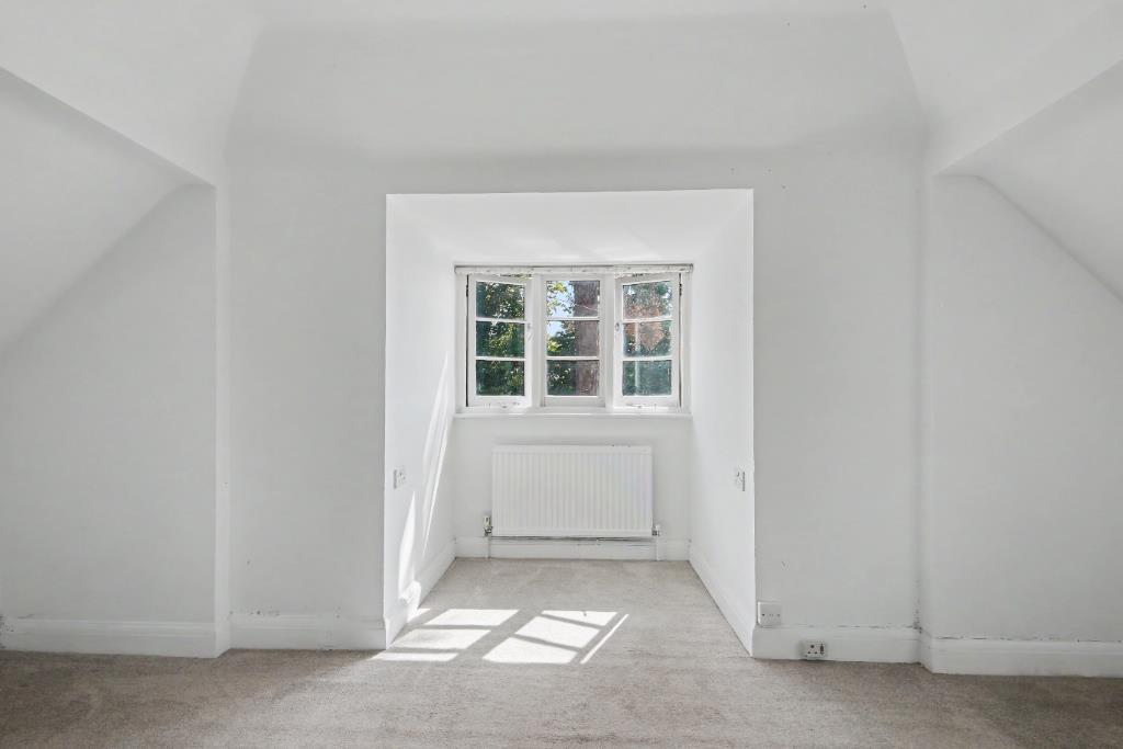 Apartment in Watford - More