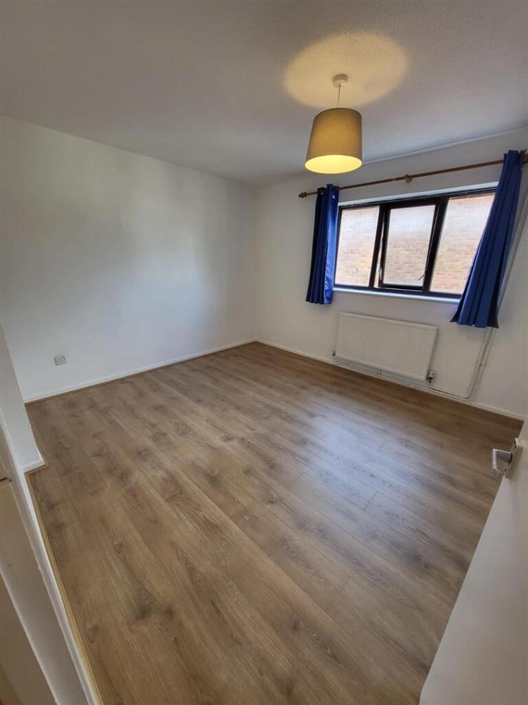 Apartment in Bedford, Harpur - View 4
