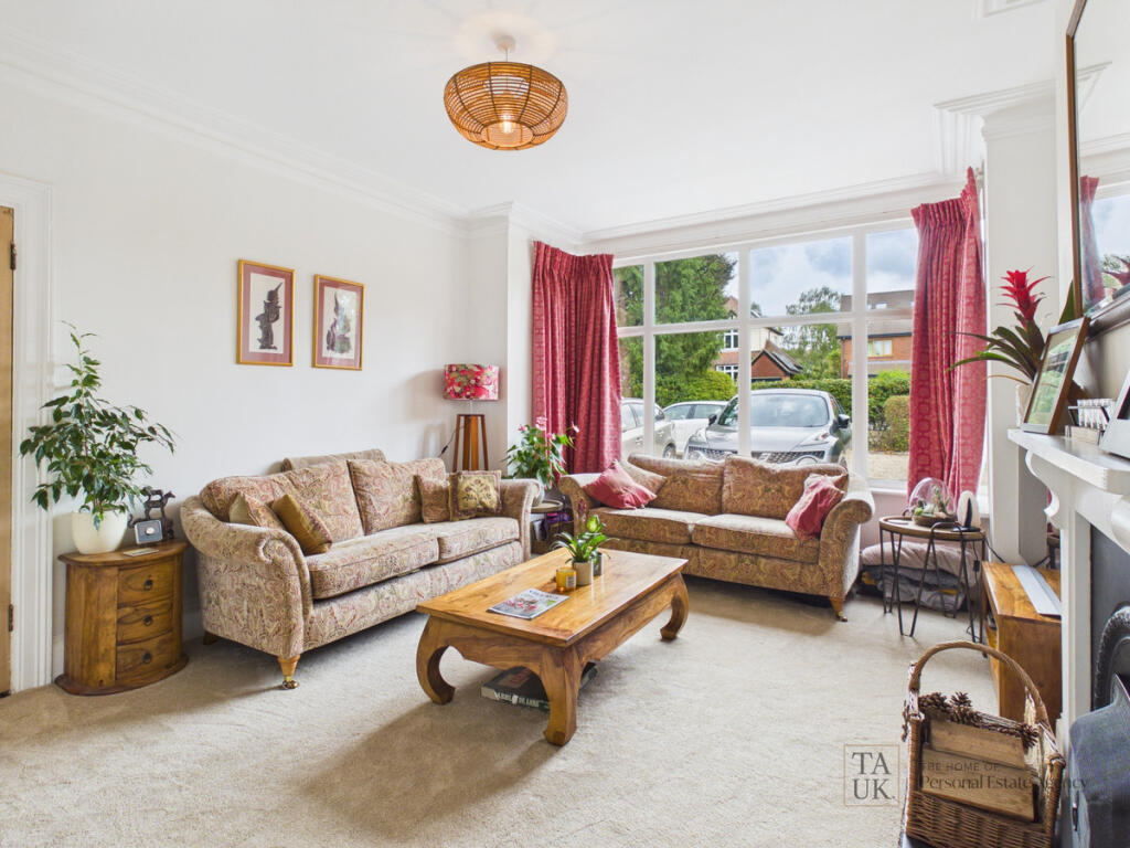 House in Portsmouth - View 5