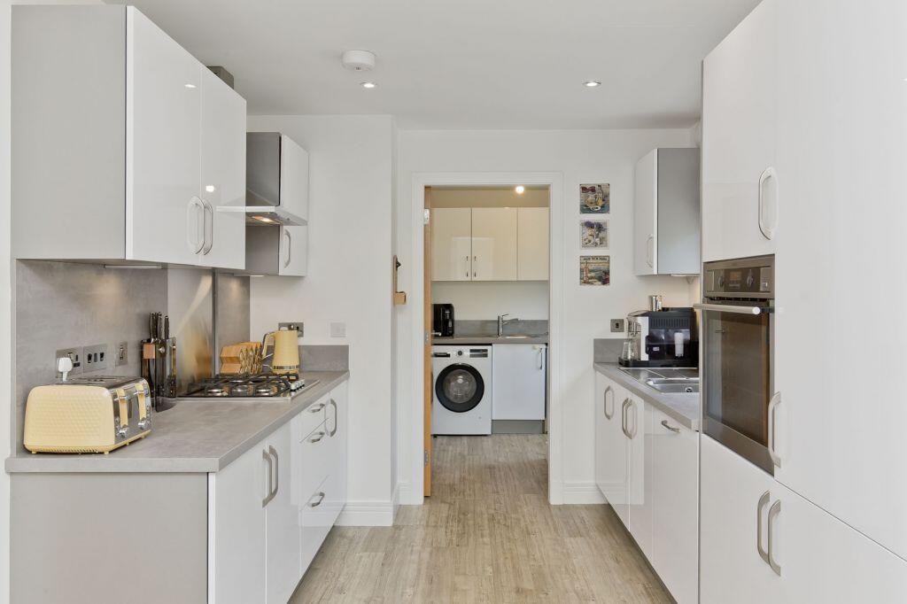 House in Edinburgh, Hillend - View 4