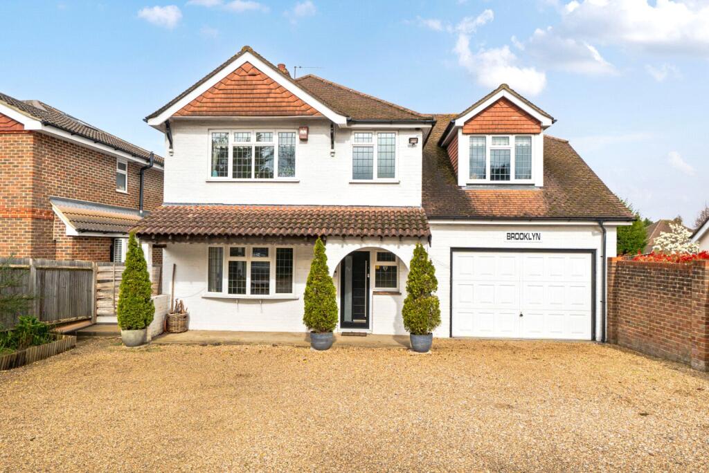 Main image of property: Dale Close, Leatherhead Road, Great Bookham, KT23