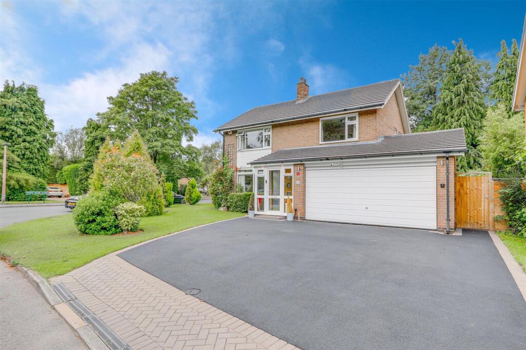 White House Green, Solihull, B91