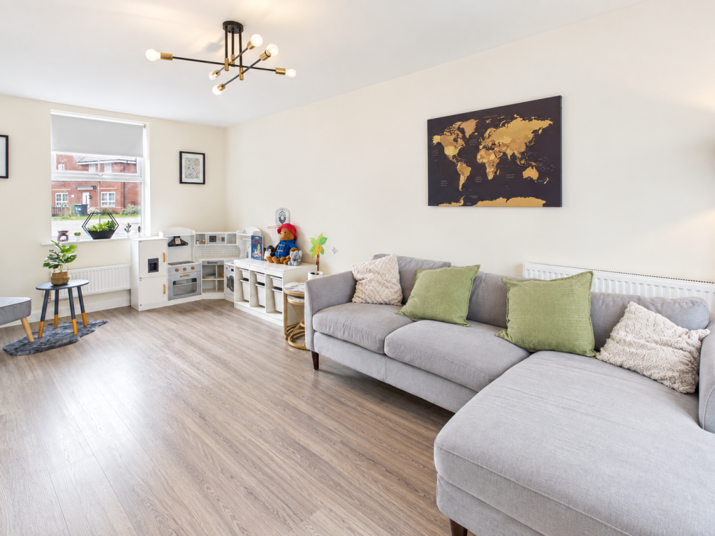 Hurst View, Tamworth, B78 photo 5