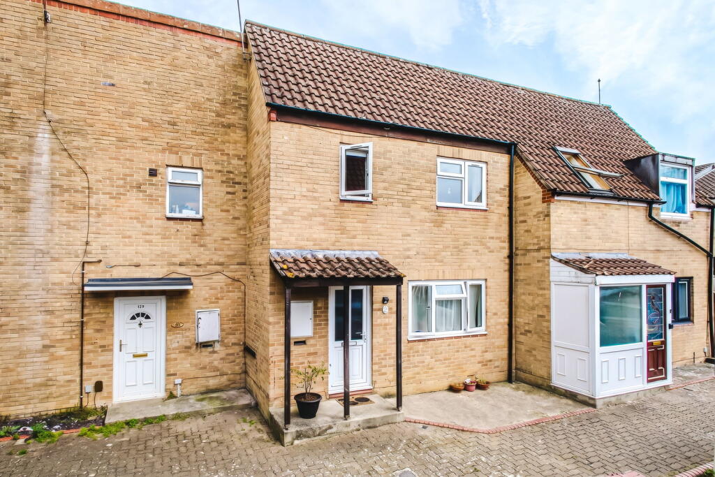 Main image of property: Godolphin Close, Freshbrook, Swindon, SN5 8RP
