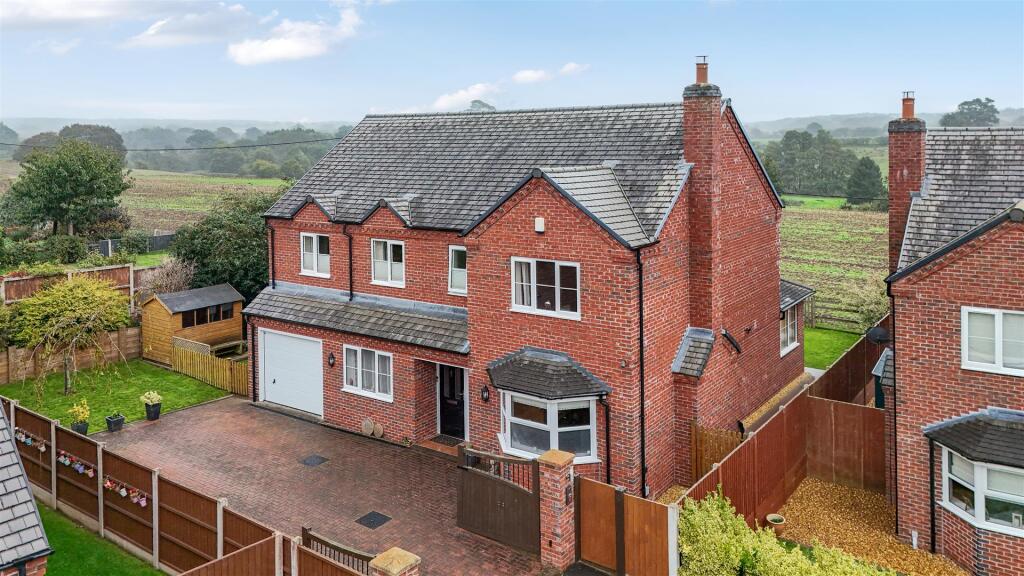 5-bed detached on Newcastle Road, Market Drayton, £525,000