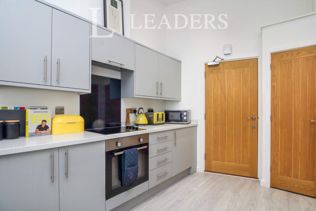 Additional image 5 of High Street, Bromsgrove, Worcestershire, B61