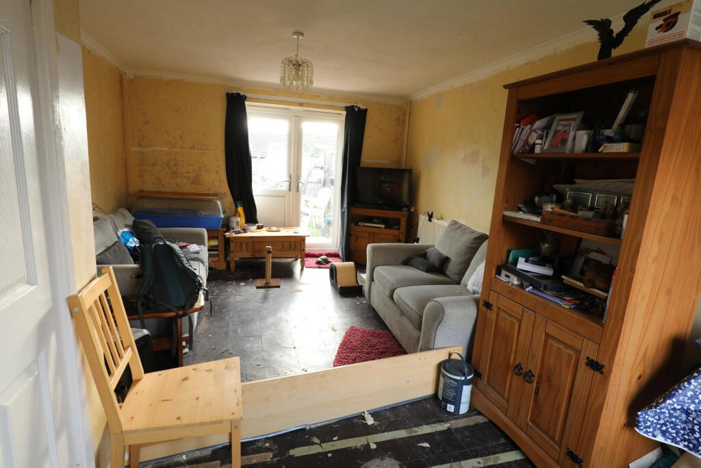 House in Northampton - More