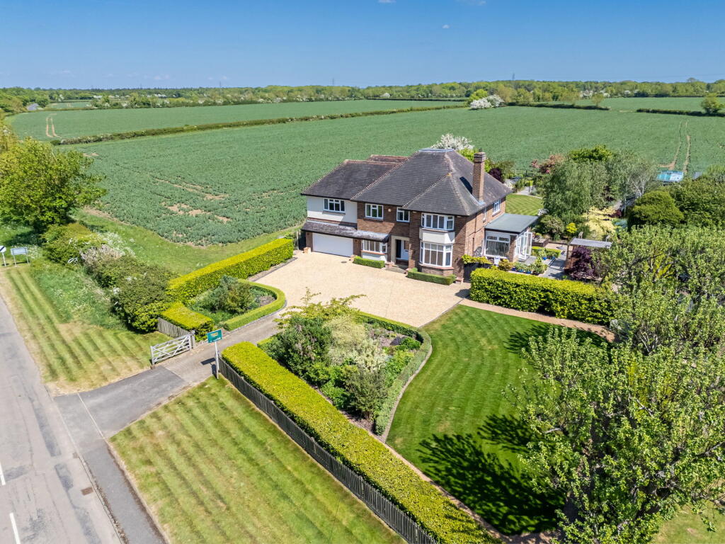 House in Northampton - View 2