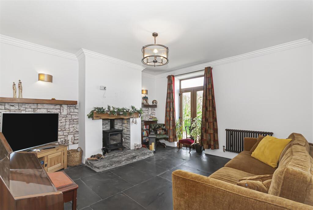 House in Bolton - View 5