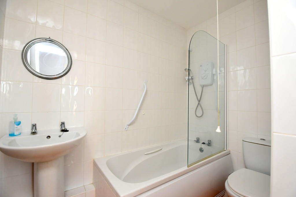 Apartment in Ipswich, Suffolk - View 5