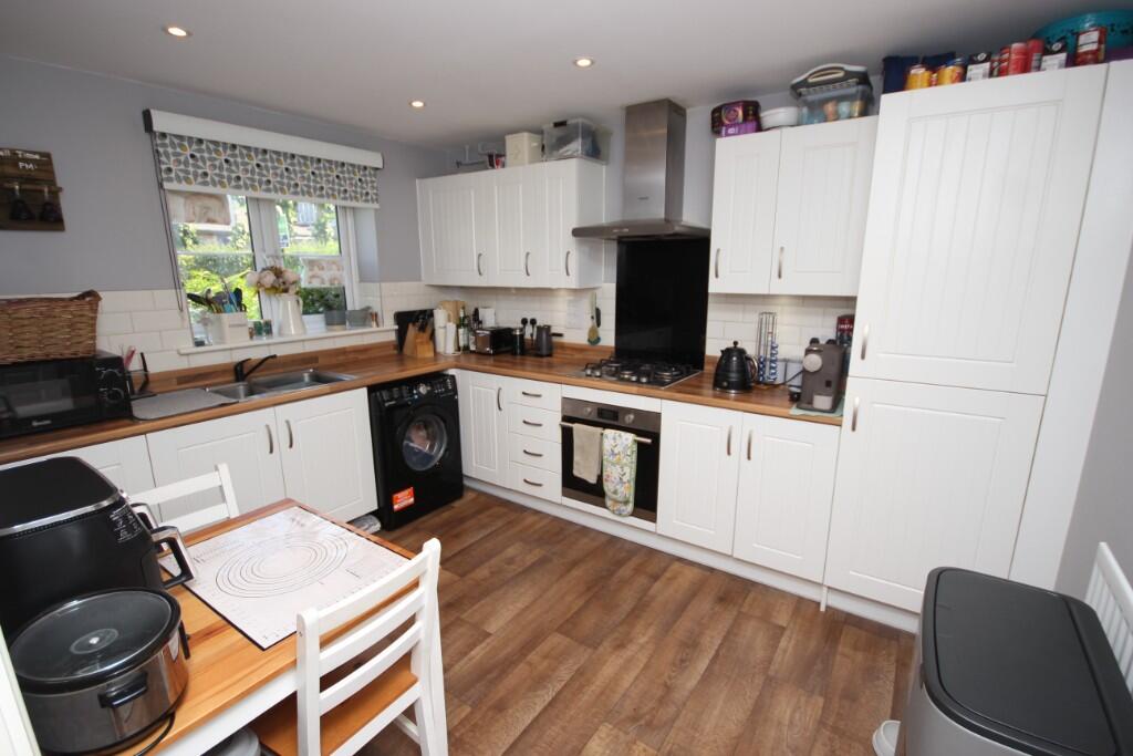Fullingpits Avenue, Barming, Maidstone ME16 photo 4