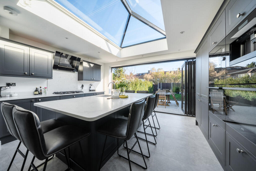 Main image of property: Lennard Road, Dunton Green, Sevenoaks