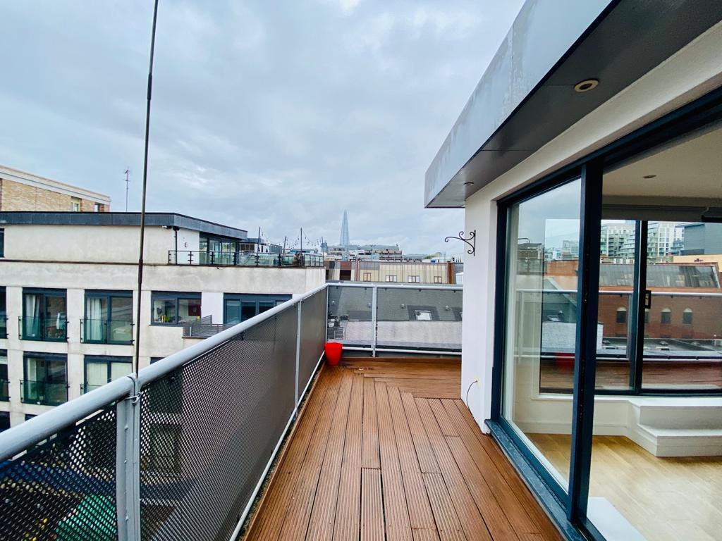 2 bedroom penthouse for rent