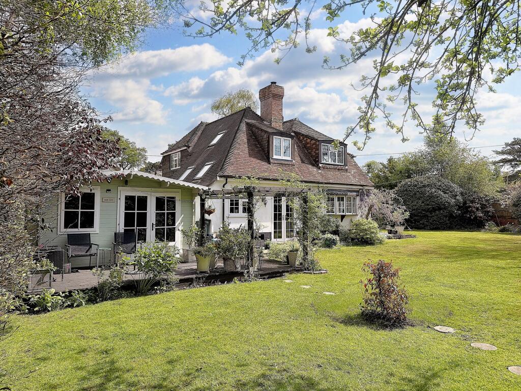 House in Southampton - View 2