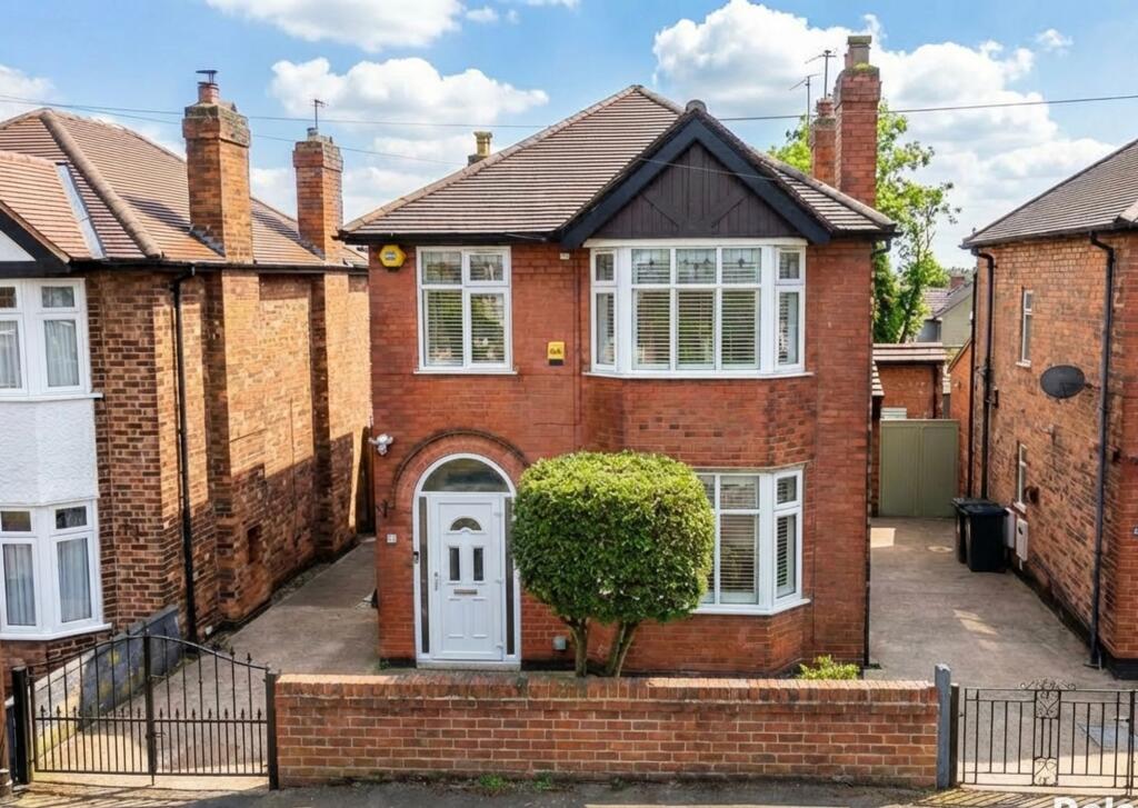 Main image of property: Redland Avenue, Carlton, Nottingham