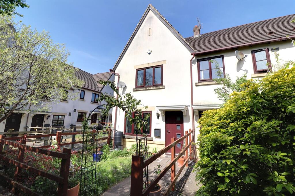 Main image of property: Court View, Stonehouse