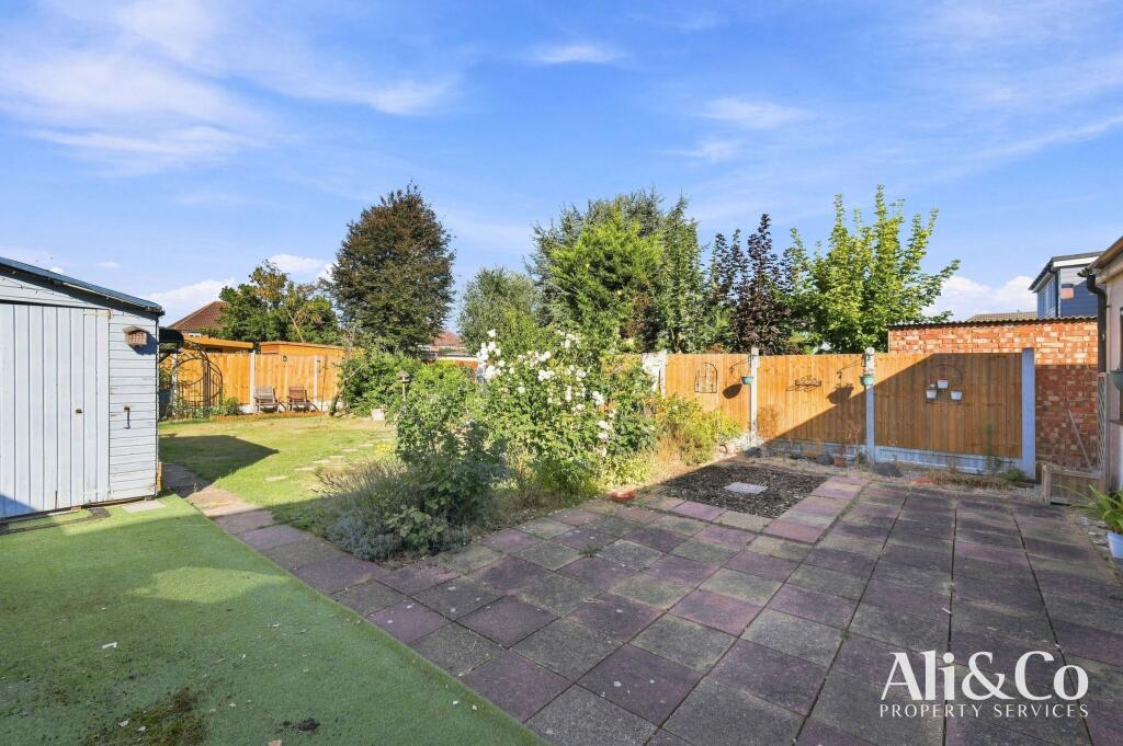House in Romford - View 3