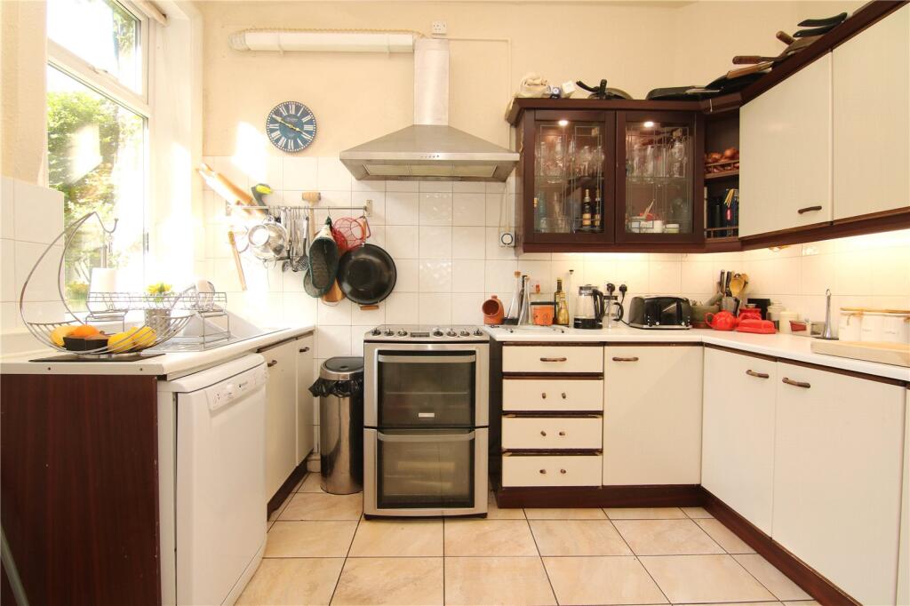 Additional image 4 of Colne Road, Glusburn, BD20