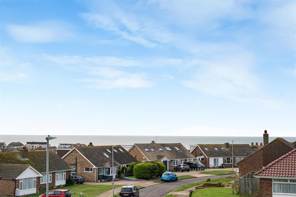 Hawth Hill, Seaford photo 3