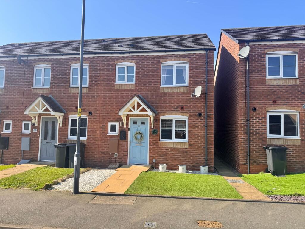 Main image of property: Cygnet Avenue, Nuneaton, CV10
