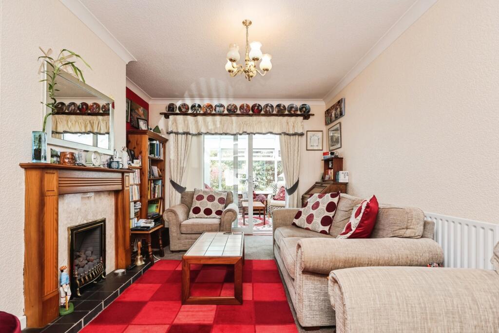Warley Croft, Oldbury, West Midlands, B68 photo 5