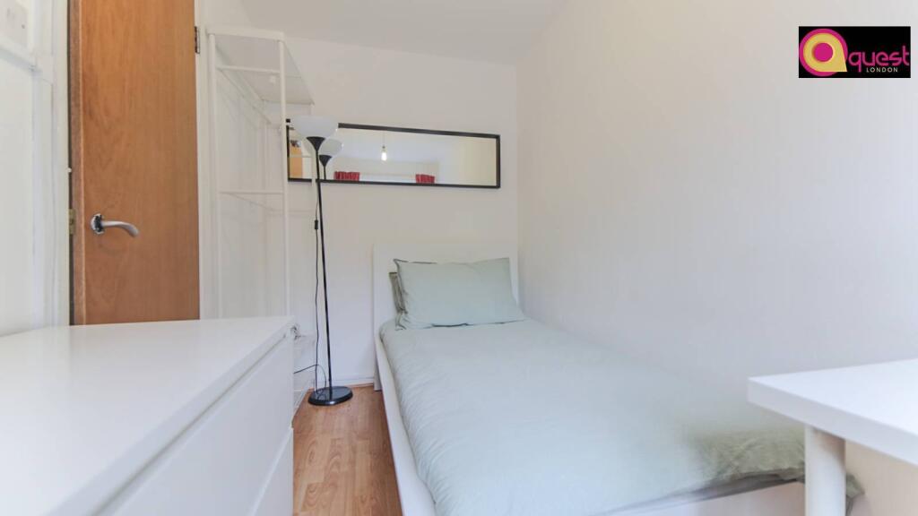4 bedroom terraced house for rent
