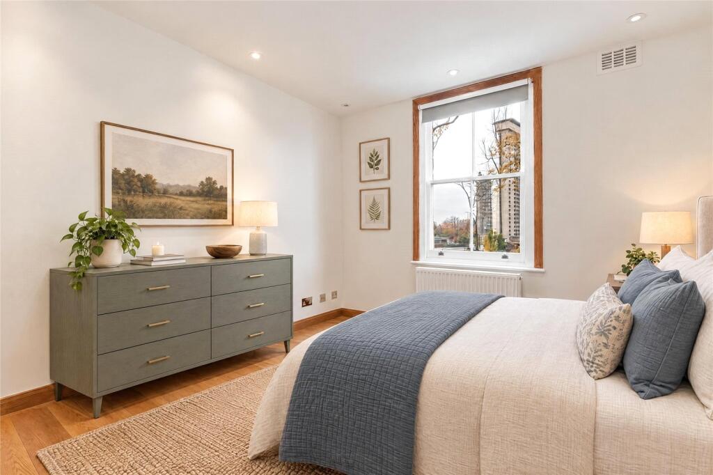 Apartment in London - View 5
