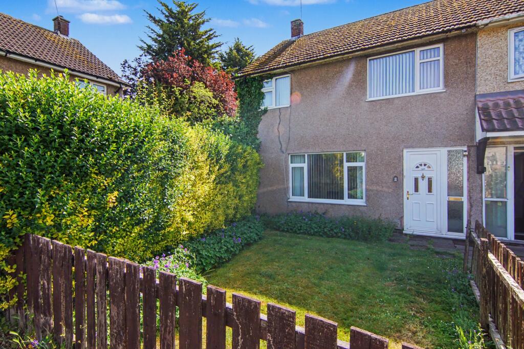 3-bed terraced on Winston Avenue, Coventry, CV2, £180,000