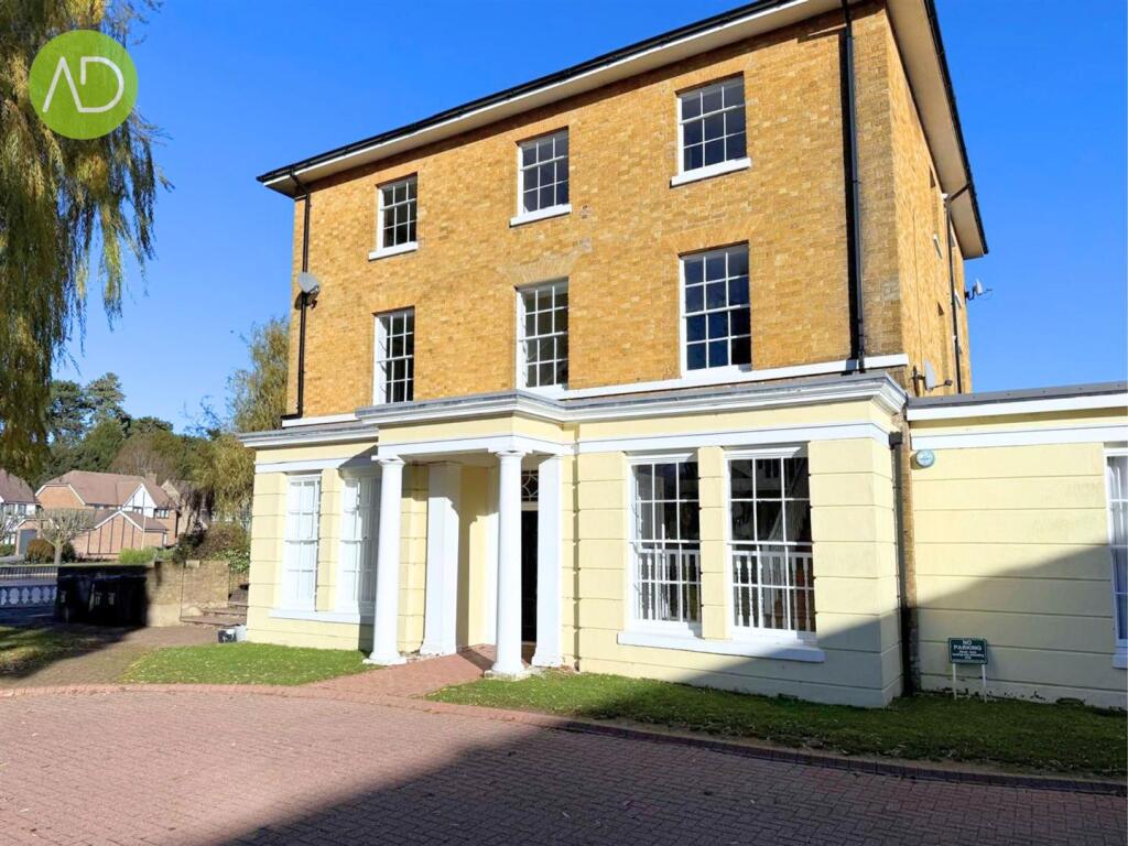 Main image of property: The Lynch, Hoddesdon