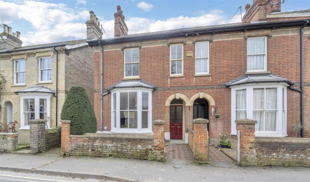 4-bed semi-detached on Hospital Road, Bury St Edmunds, £500,000