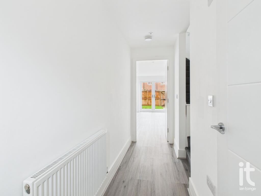 11 Vine Street, Hazel Grove, Stockport, SK7 photo 5