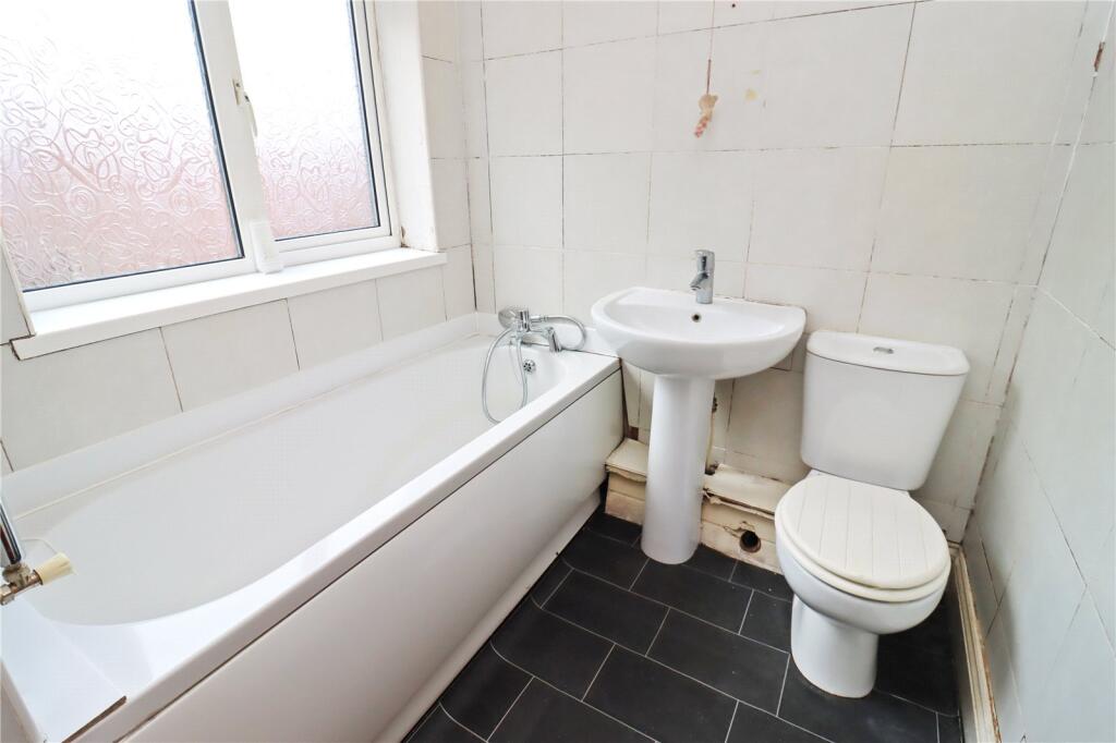 Grange Street South, Sunderland, Tyne and Wear, SR2 photo 4