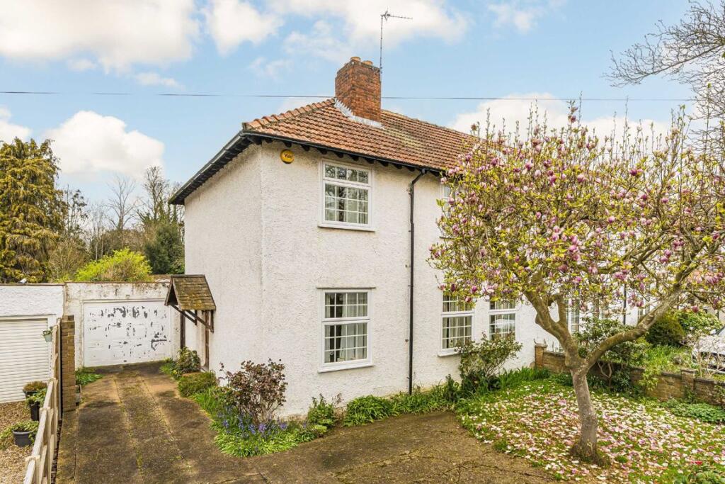 Main image of property: Queens Way, Hanworth Park