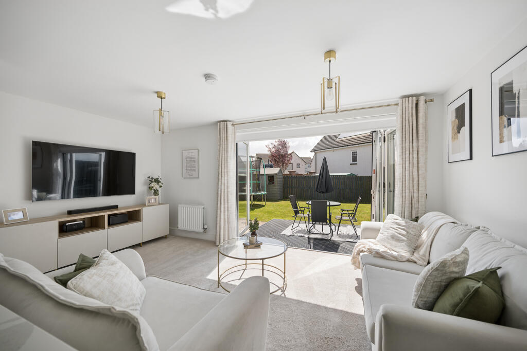 Main image of property: Creran Crescent, Gartcosh, Glasgow, North Lanarkshire, G69 8FR