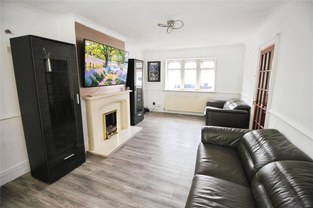 Woodlands Terrace, Edlington, Doncaster, South Yorkshire, DN12 photo 2