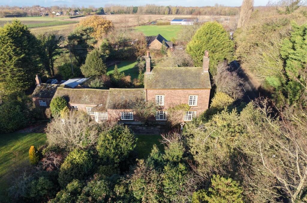 Hall Lane, Lathom, Ormskirk photo 3