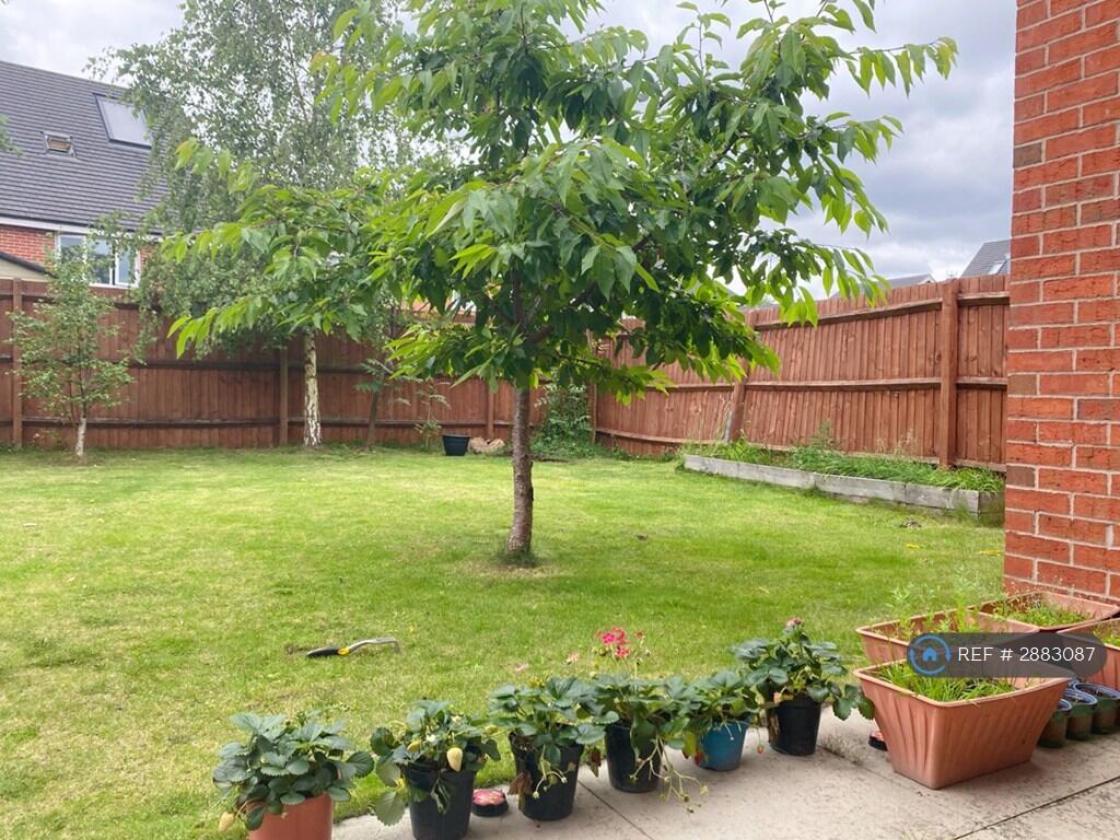 House in Nottingham - View 4